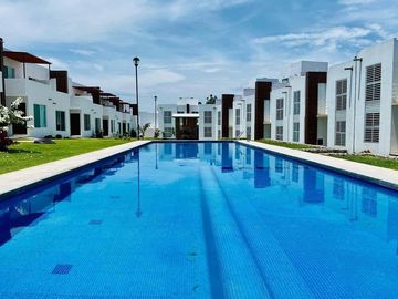 Casa en condominio con seguridad, 3 Recamaras en Jiutepec Morelos