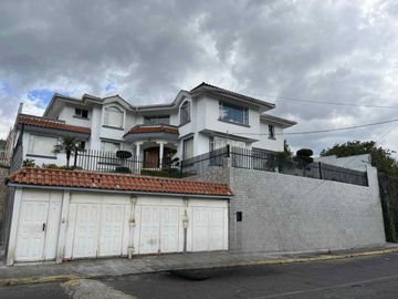 Para Inversión Venta Casa Los Chillos Urb. La Colina Frente U. ESPE. Ganga $295.000