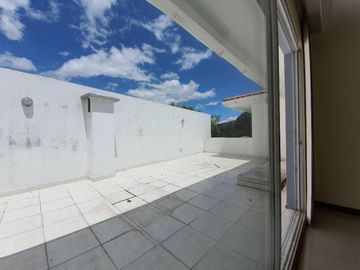 Para Inversión Venta Casa Los Chillos Urb. La Colina Frente U. ESPE. Ganga $295.000