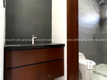CASA EN VENTA EN VALLE ESCONDIDO CON RECAMARA EN PLANTA BAJA