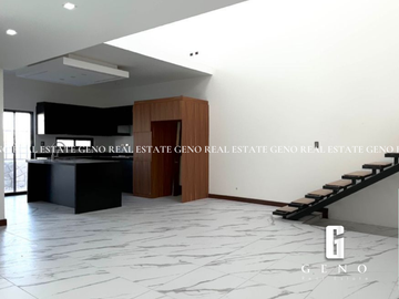 CASA EN VENTA EN VALLE ESCONDIDO CON RECAMARA EN PLANTA BAJA