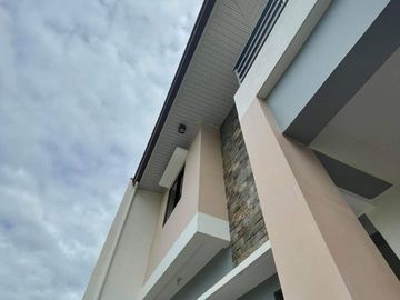 PREOWNED: AFFORDABLE TWO-STOREY HOUSE FOR SALE VILLAGE ALONG FIL-AM HWAY NEAR SM TELABASTAGAN