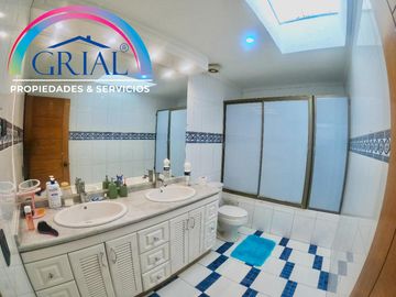 ¡Oportunidad! Casa Amplia en Jardín del Este, La Florida