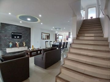 Casa en Arriendo ubicada via Alta Graciela
