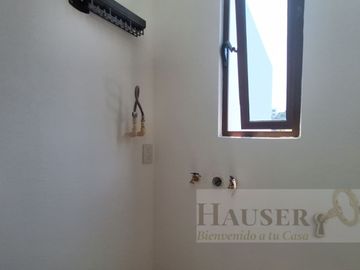 Venta Casa en privada  a 5 Minutos del Centro de Cuernavaca