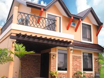 NEWLY BUILT!!! Prime House and Lot Beside the Golf Course in Silang, Cavite For sale