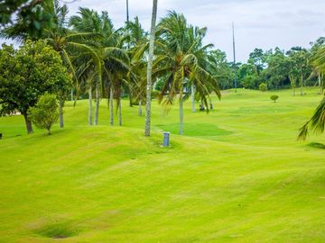 NEWLY BUILT!!! Prime House and Lot Beside the Golf Course in Silang, Cavite For sale