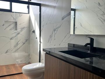 ESPECTACULAR CASA NUEVA EN RENTA EN ZEN LIFE II