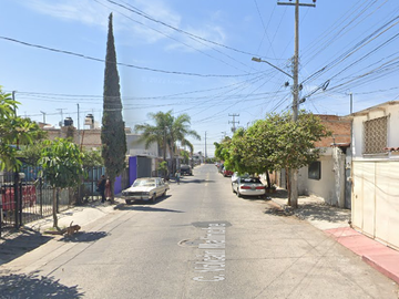 GRAN OPORTUNIDAD CASA EN “HUENTITÁN EL BAJO, GUADALAJARA JAL.”