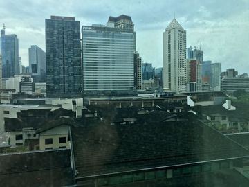 Unmatched Views, Unrivaled Comfort: TRAG (San Lorenzo Tower) - For Sale, 3 Bedroom on the 9th floor. Facing Amenities and Greenbelt Mall, 2 Parking Sl