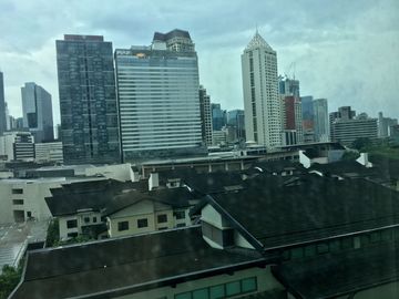 Unmatched Views, Unrivaled Comfort: TRAG (San Lorenzo Tower) - For Sale, 3 Bedroom on the 9th floor. Facing Amenities and Greenbelt Mall, 2 Parking Sl
