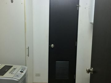 Unmatched Views, Unrivaled Comfort: TRAG (San Lorenzo Tower) - For Sale, 3 Bedroom on the 9th floor. Facing Amenities and Greenbelt Mall, 2 Parking Sl