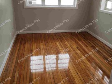 OPORTUNIDAD VENTA HERMOSA CASA DE 650 mtrs. VALOR $ 680.000 NO NEGOCIABLES VIA PRINCIPAL