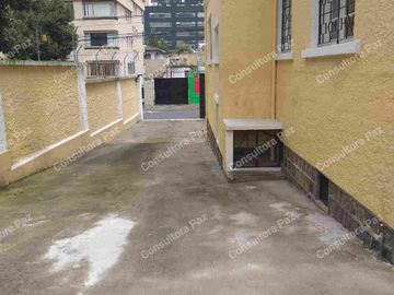 OPORTUNIDAD VENTA HERMOSA CASA DE 650 mtrs. VALOR $ 680.000 NO NEGOCIABLES VIA PRINCIPAL