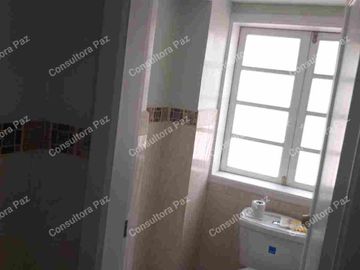 OPORTUNIDAD VENTA HERMOSA CASA DE 650 mtrs. VALOR $ 680.000 NO NEGOCIABLES VIA PRINCIPAL