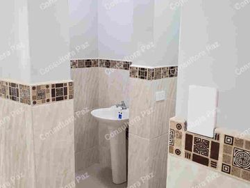 OPORTUNIDAD VENTA HERMOSA CASA DE 650 mtrs. VALOR $ 680.000 NO NEGOCIABLES VIA PRINCIPAL