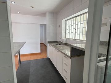 DEPARTAMENTO EN VENTA EN CHORRILLOS