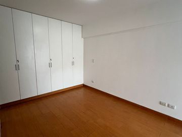 DEPARTAMENTO EN VENTA EN CHORRILLOS