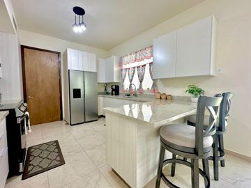 CASA EN VENTA EN LA CORUÑA RESIDENCIAL EN HERMOSILLO SONORA