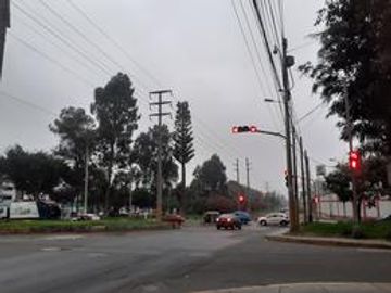 SE VENDE AMPLIA CASA EN MAYORAZGO 4TA ETAPA - ATE