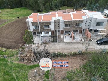Modernas casas con interés Vip, Sector Río Amarillo C1144