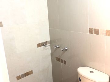 VENDO CASA BARRIO PASTRANITA KENNEDY BOGOTA AMPLIA, RENTABLE, CONTIGUA A CASABLANCA y CLINICA COLSUBSIDIO ROMA