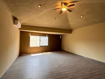 Casa en venta en CD Victoria Tamps.
