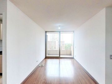 Se Vende 3 Dormitorios, Estacionamiento, San Miguel, Lo Vial