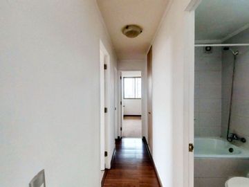 Se Vende 3 Dormitorios, Estacionamiento, San Miguel, Lo Vial