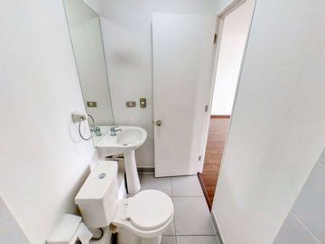 Se Vende 3 Dormitorios, Estacionamiento, San Miguel, Lo Vial