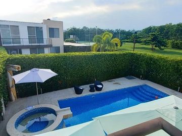casa en venta en conjunto en Ricaurte- Cundinamarca