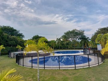 casa en venta en conjunto en Ricaurte- Cundinamarca