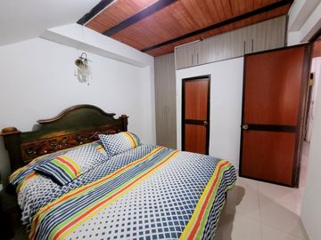 CASA DE 3 PISOS INDEPENDIENTES EN SANTA ISABEL, DOSQUEBRADAS