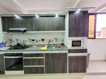 CASA DE 3 PISOS INDEPENDIENTES EN SANTA ISABEL, DOSQUEBRADAS
