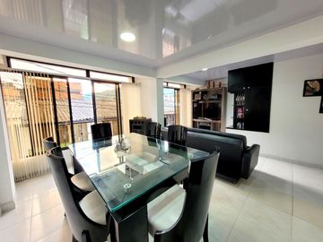 CASA DE 3 PISOS INDEPENDIENTES EN SANTA ISABEL, DOSQUEBRADAS