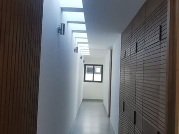 Casa en Venta en BOSQUES DEL REFUGIO,  Cada recamara con baño
