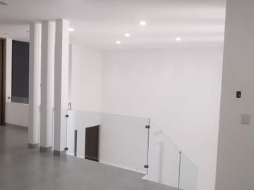 Casa en Venta en BOSQUES DEL REFUGIO,  Cada recamara con baño