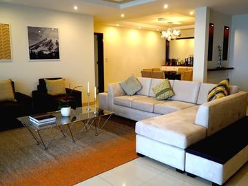 VENDO DEPARTAMENTO EN MALECON CISNEROS 3 DORM 2 COCHERAS $455000