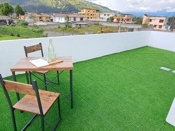 Playa Chica, casas de venta en el Club Privado EL MIRLO, 3 alcobas, 2 estacionamientos, terraza