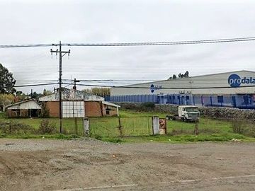 VENDE TERRENO INDUSTRIAL EN LINARES, 10.000 M2. MUY BUENOS ACCESOS Y CONECTIVIDAD CON CARRETERA