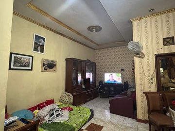 Rumah Hook, 150 Meter Ke Jalan Panjang Kebon Jeruk