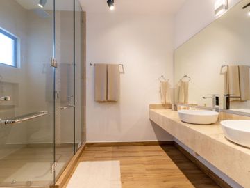 Casa en venta Península, Cumbres Poniente, García 3 plantas