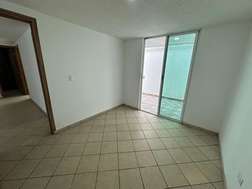 VENTA CASA AMPLIA ZONA MOMOXPAN PUEBLA