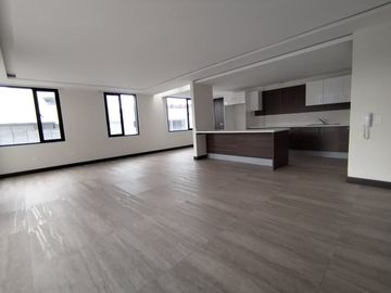 Pent-house 3 habitaciones más terraza, González Suárez