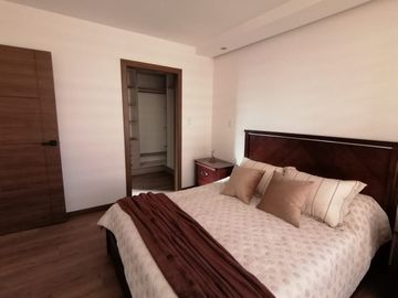 CASA   EN VENTA POR ESTRENAR . IZAMBA. AMBATO!!