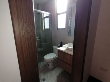 CASA   EN VENTA POR ESTRENAR . IZAMBA. AMBATO!!