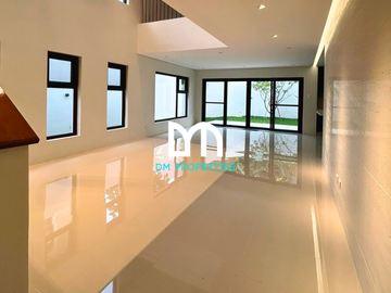 For Sale: Brand New Modern Tropical House in Vermont Park Executive Village, Antipolo City