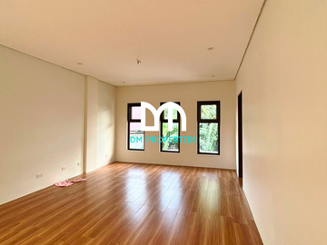 For Sale: Brand New Modern Tropical House in Vermont Park Executive Village, Antipolo City
