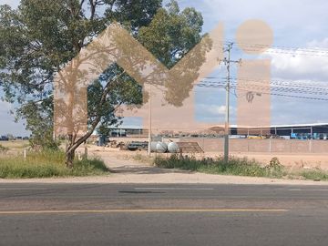 Vendo Terreno Industrial  carretera salida a SAN LUIS POTOSI km 13