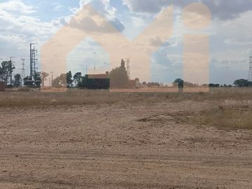 Vendo Terreno Industrial  carretera salida a SAN LUIS POTOSI km 13